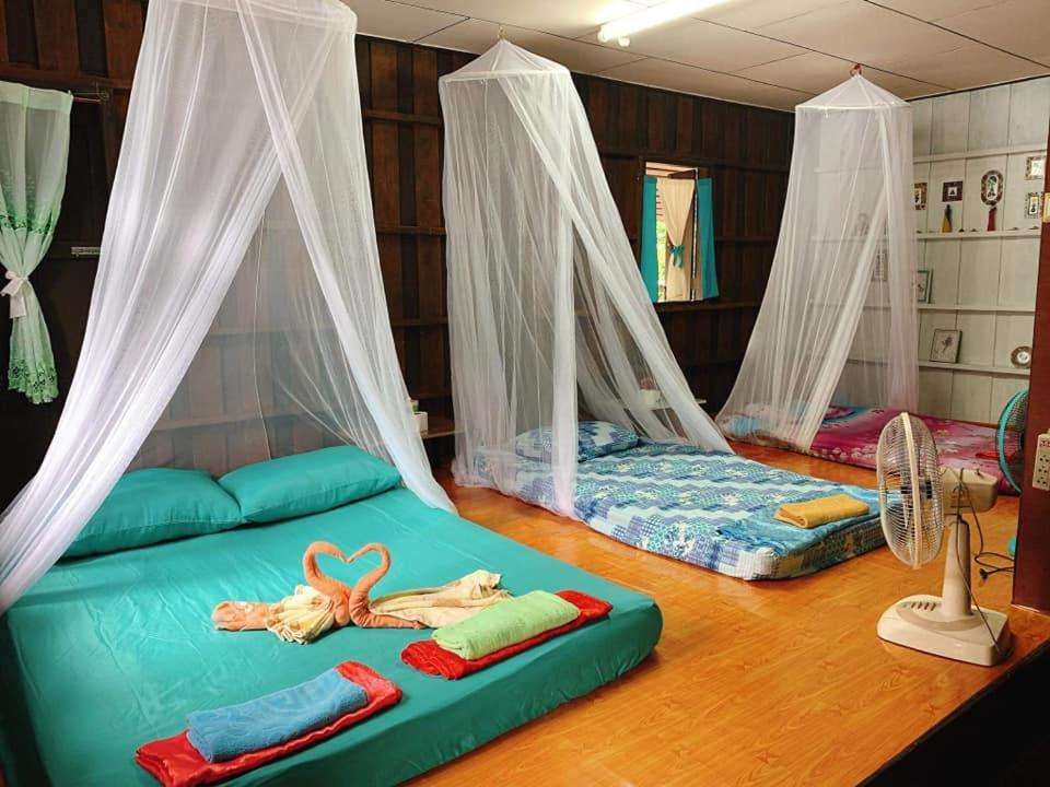 Nakhon Si Ban Na Homestay Nakhon Si Thammarat Bagian luar foto