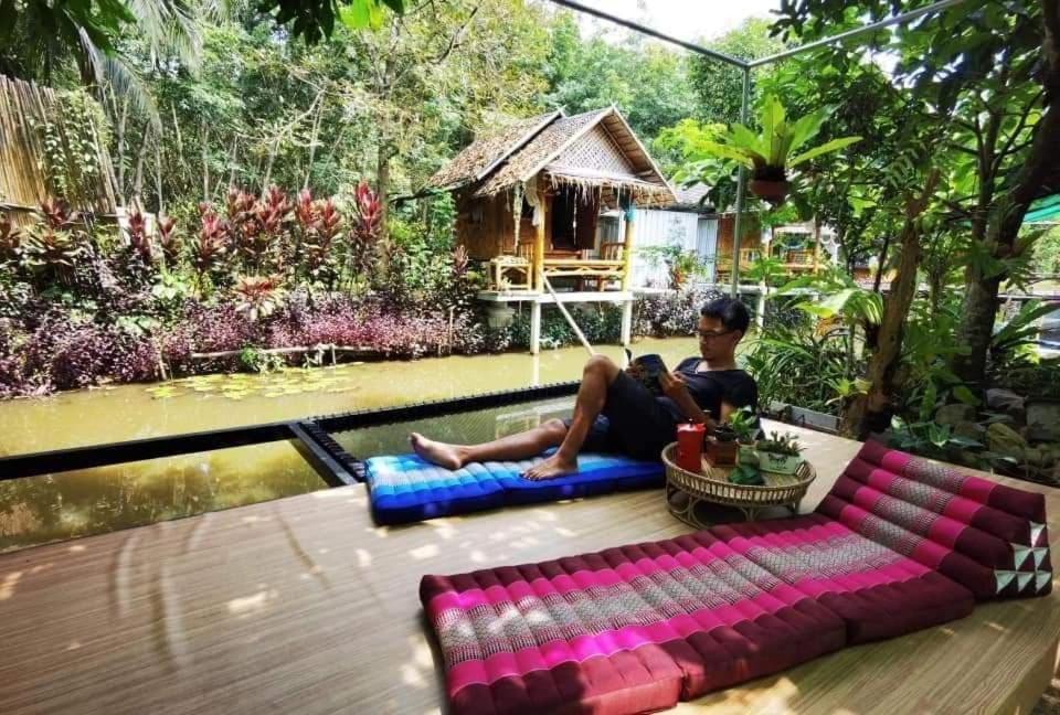 Nakhon Si Ban Na Homestay Nakhon Si Thammarat Bagian luar foto