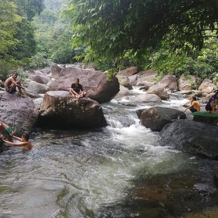 Nakhon Si Ban Na Homestay Nakhon Si Thammarat Bagian luar foto