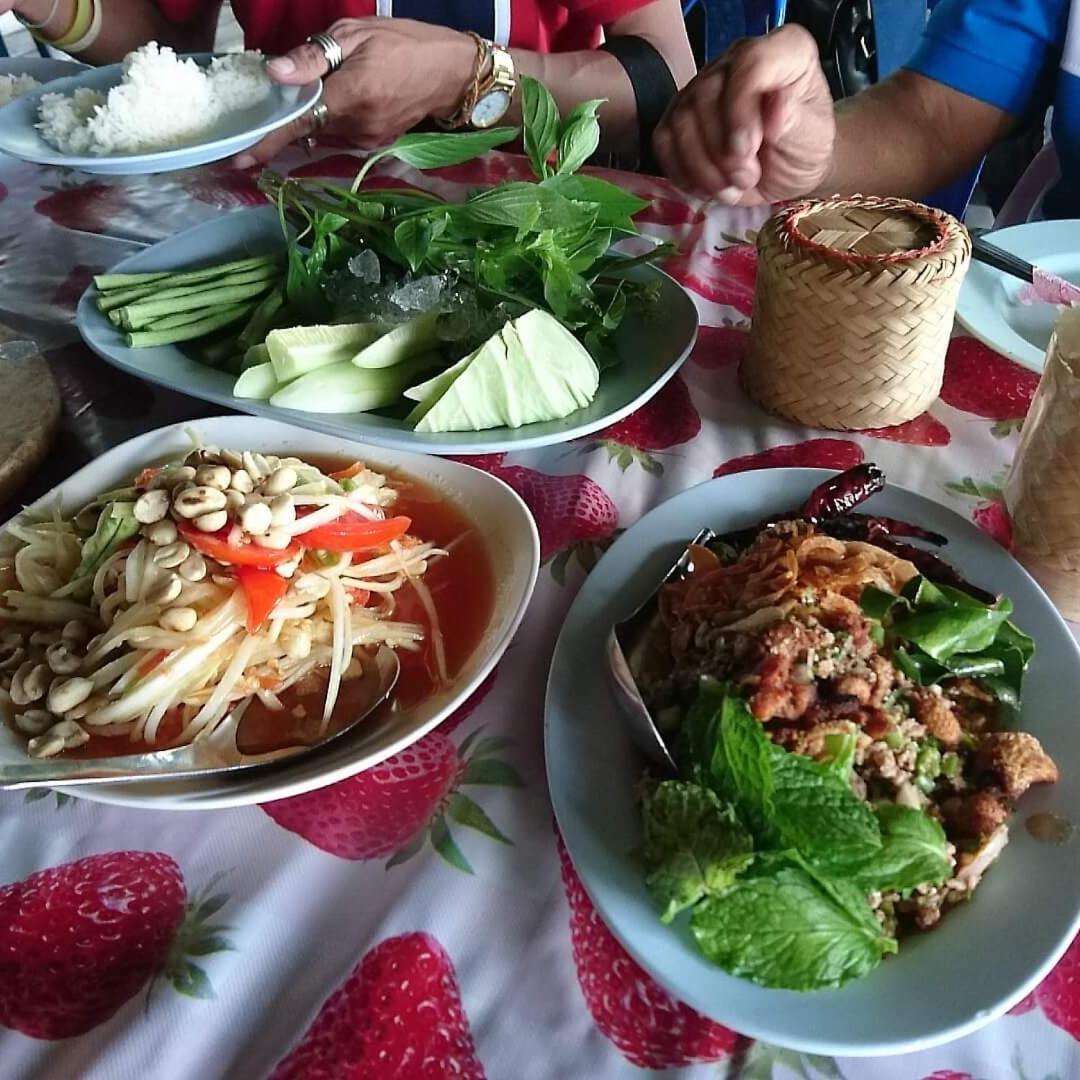 Nakhon Si Ban Na Homestay Nakhon Si Thammarat Bagian luar foto