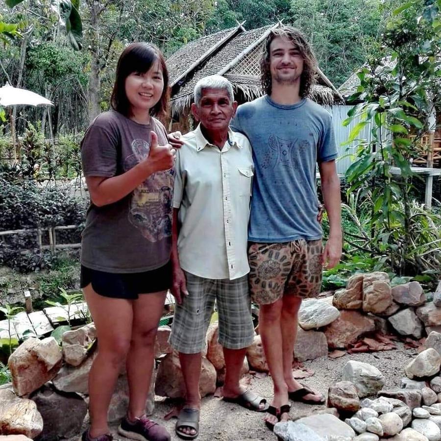 Nakhon Si Ban Na Homestay Nakhon Si Thammarat Bagian luar foto